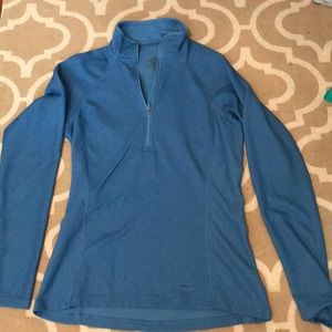 Women’s Patagonia pullover size M